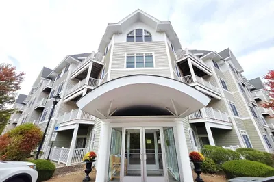 614 Pond St #2309 1