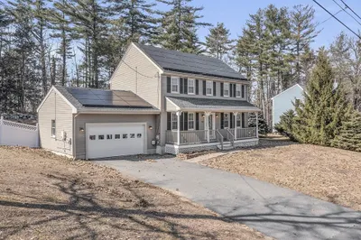 322 Leo Dr 1