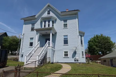 25 Forest Hill Ave 1