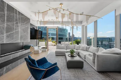 133 Seaport Blvd #2202