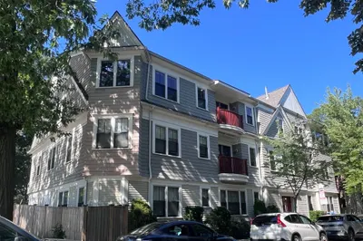 131 Green Street #306 1