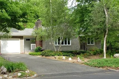 15 Birchland Ave 1