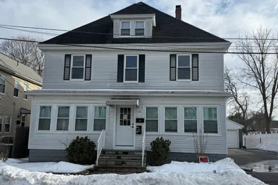 12 Genoa Ave #2 1