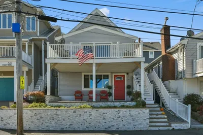67 Leverett Ave 1
