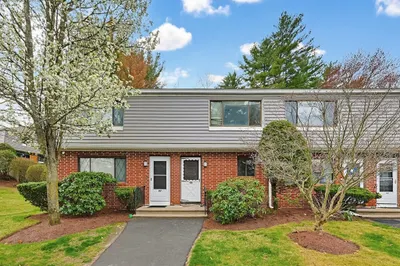 98 Farrwood Drive #98