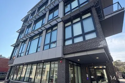 14 Green St #101 1