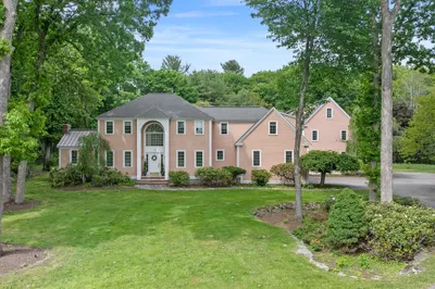 15 Darrell Dr 1