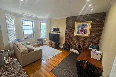 111 Jersey St #19 1