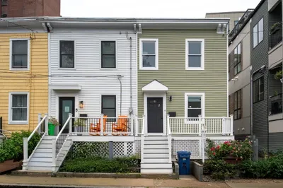 41 Haverford St 1