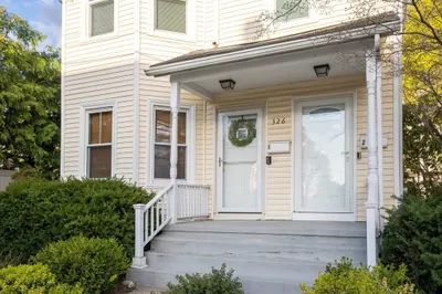 326 Cherry St #2 1