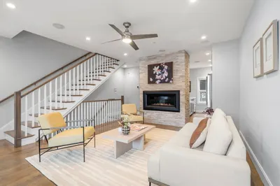 7 Vicksburg Street #7