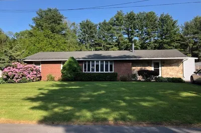 25 Ruthellen Rd