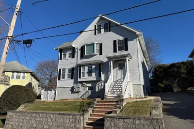 121-123 Hammond Rd #123