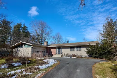 44 Chapel Rd 1