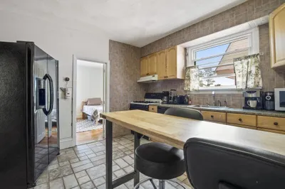 28 Wyoming Ave #2
