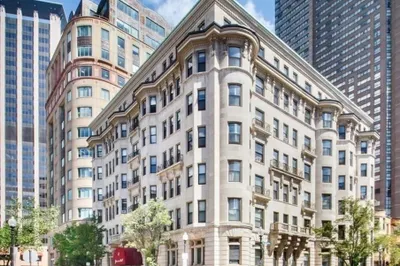 8 Garrison Street #606 1