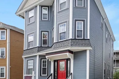 17 Erie St 1