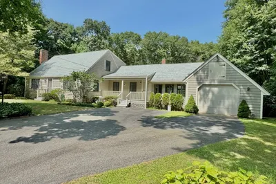 14 Mcclelland Rd 1