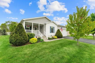 3 Rebecca Rd