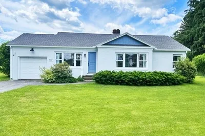 109 Bay Road 1