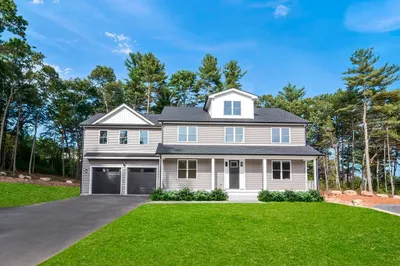 7 Danforth Drive 1