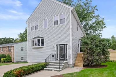 113 New Haven St 1