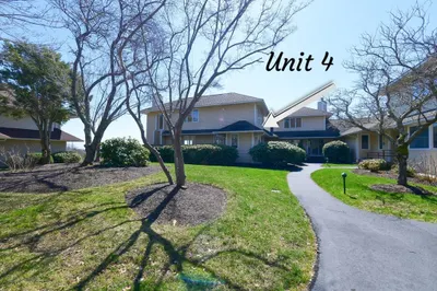 4 Bittersweet Ln #4G - Yearly