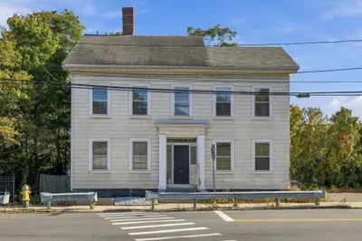 61 Mason St 1