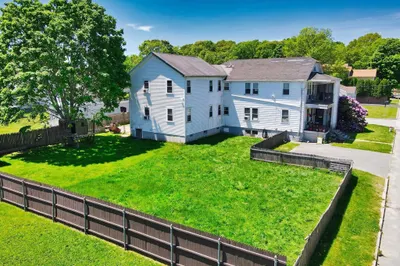 49 Bullock St 1