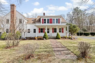 316 Old Center St 1