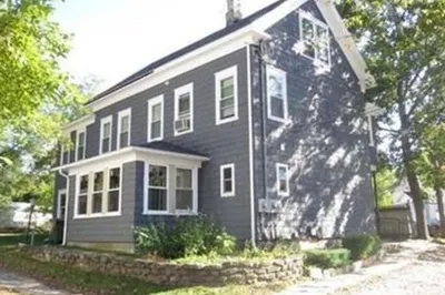 27 Douglas Street #2