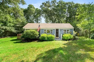 40 Red Lily Pond Rd