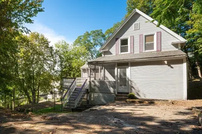 29 Claremont Ave