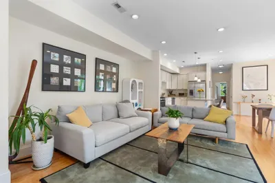 129 Highland Avenue #4