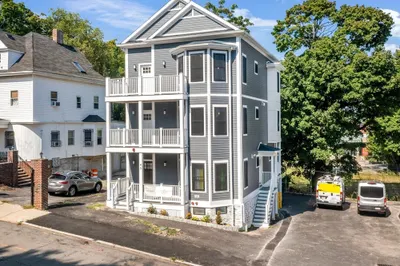 49 Georgia St 1