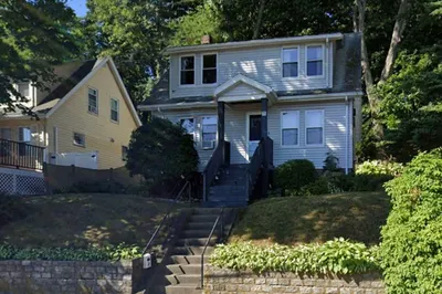 61 Whitford St