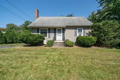 4 Highland Street