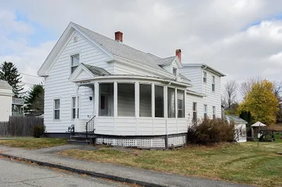 103 Mechanic St