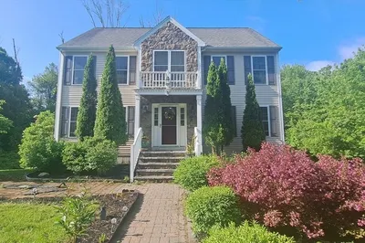 9 Falcon Lane 1