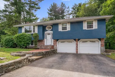 10 Millbrook Dr 1