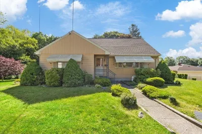 2 Bower Street