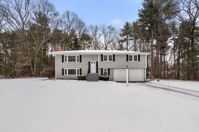 48 Patricia Road 1