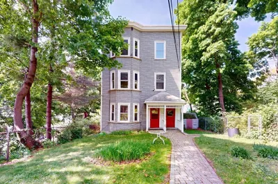 79 Sheridan Street 1
