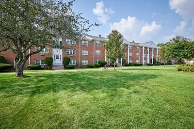 13-7 Old Colony Lane #13-7