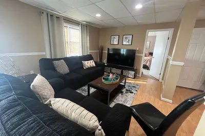 90 Arlington Ave #1A 1