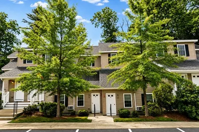 33 Mcgillen Drive #33 1