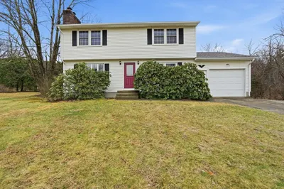 82 Stagecoach Rd 1