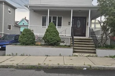 16 Ashland Street #1 1