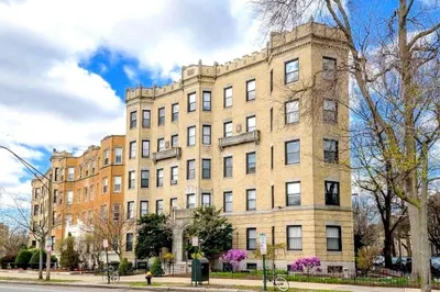 51 Park Dr #25