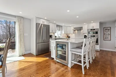 17 Summit Ave 1